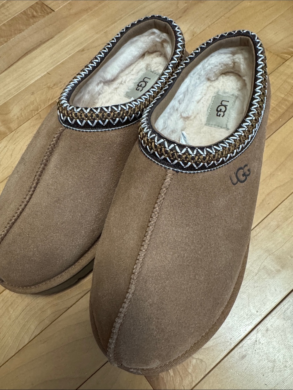 UGG Chestnut Suede Shearling Clog Slippers 44 or 11 men tasman
